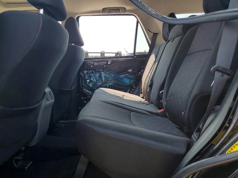 Photo 11 from auction – 2013 TOYOTA 4RUNNER with VIN JTEBU5JR5D5128598