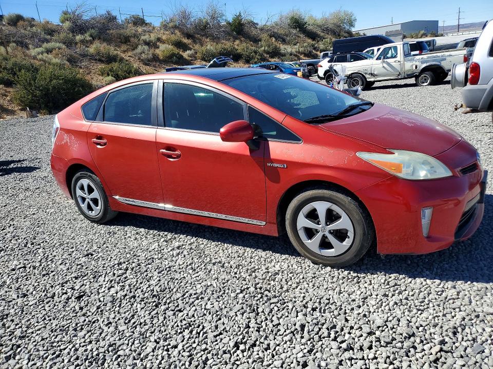 Photo 4 from auction – 2012 TOYOTA PRIUS with VIN JTDKN3DU0C1588005