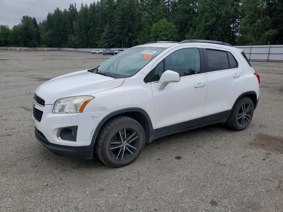 CHEVROLET TRAX 2015 with VIN 3GNCJTSB4FL197350 - Photo from auction