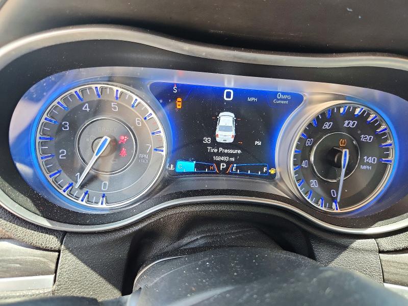 Photo 9 from auction – 2018 CHRYSLER 300 with VIN 2C3CCAAG3JH308528