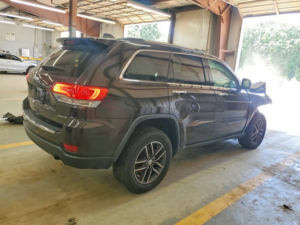 Снимка 3 от търг – 2017 JEEP GRAND CHEROKEE с VIN 1C4RJFBGXHC715329