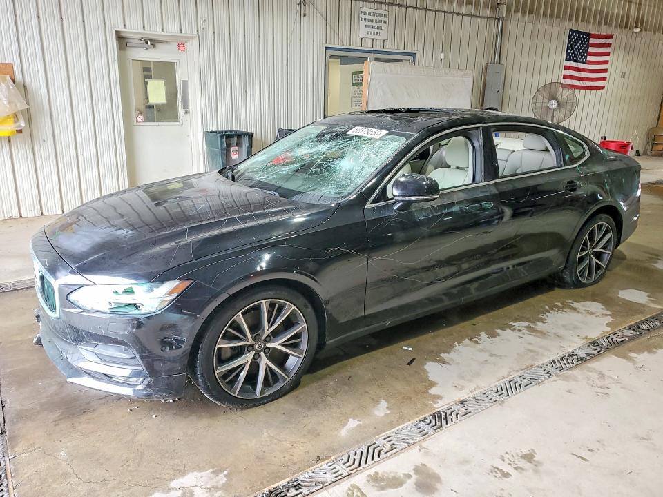 2018 VOLVO S90 - Търг №60379556