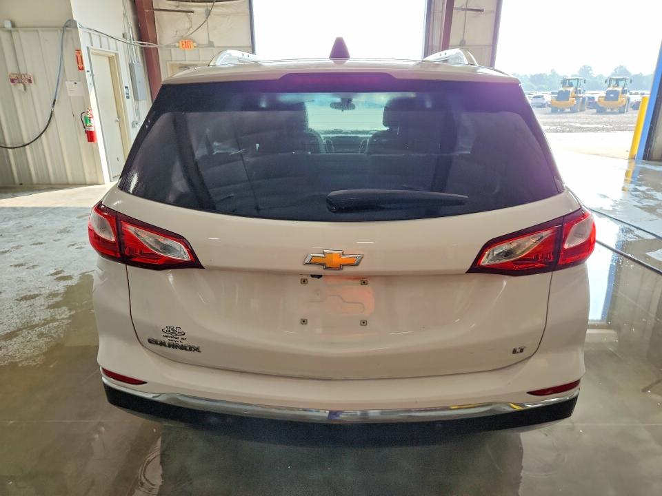 Photo 6 from auction – 2020 CHEVROLET EQUINOX with VIN 3GNAXKEV8LS531404