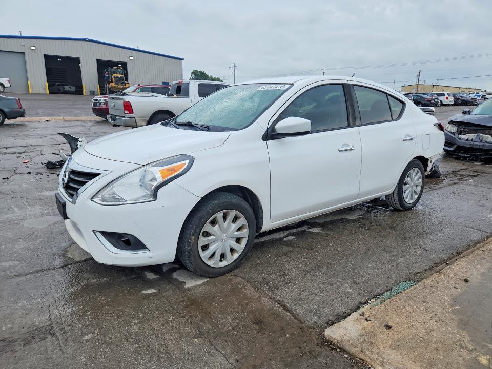 NISSAN VERSA 2017 with VIN 3N1CN7AP3HK448128 - Photo from auction