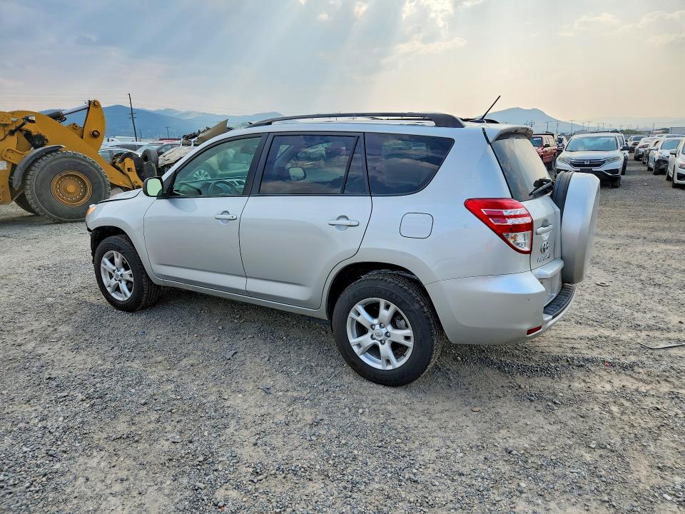 Photo 2 from auction – 2011 TOYOTA RAV4 with VIN 2T3BF4DV0BW169230
