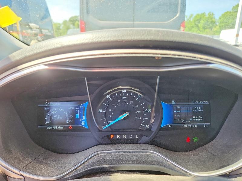 Photo 9 from auction – 2015 FORD FUSION with VIN 300029