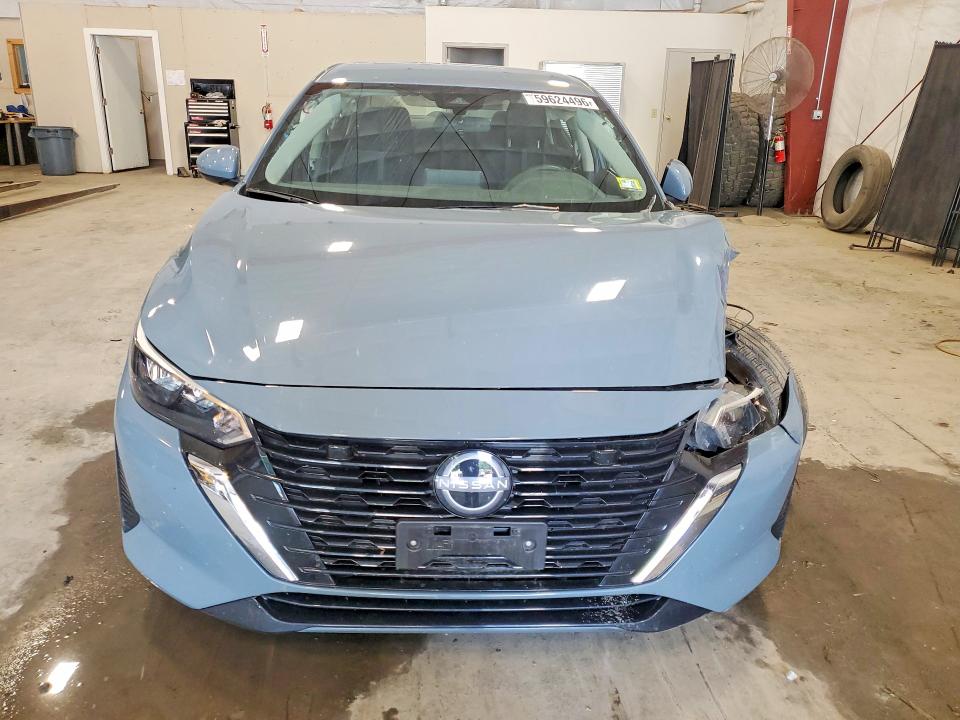 Photo 5 from auction – 2025 NISSAN SENTRA with VIN 3N1AB8CV8SY371536