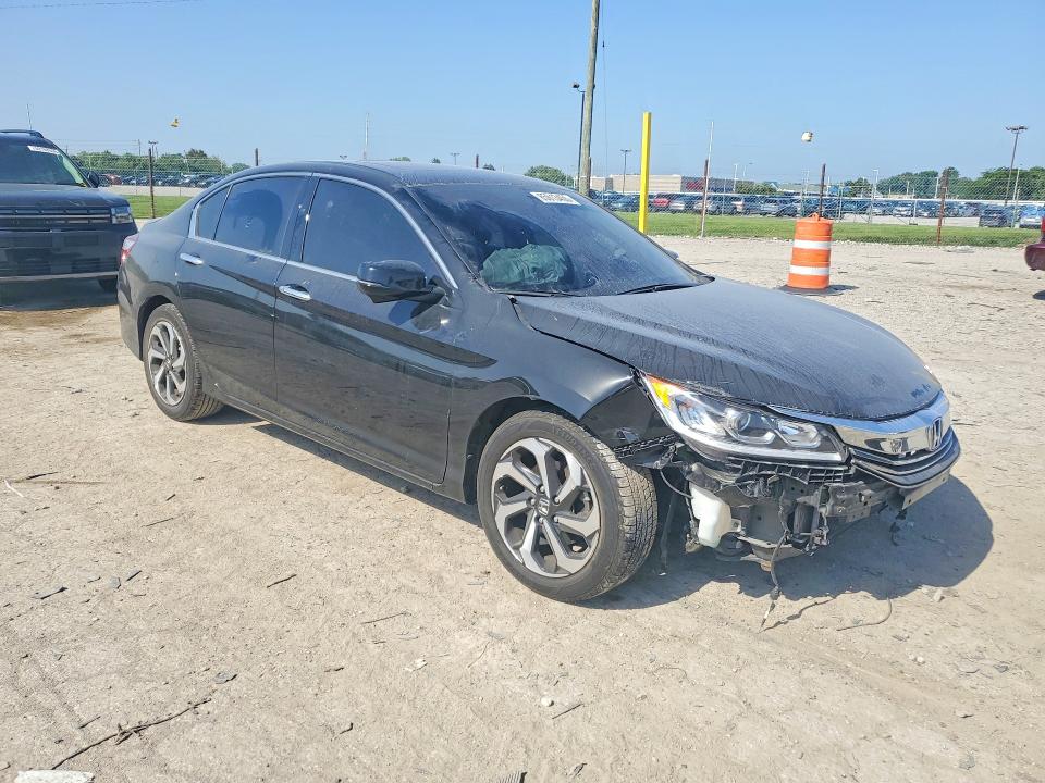 Photo 4 from auction – 2017 HONDA ACCORD with VIN 1HGCR3F89HA042773