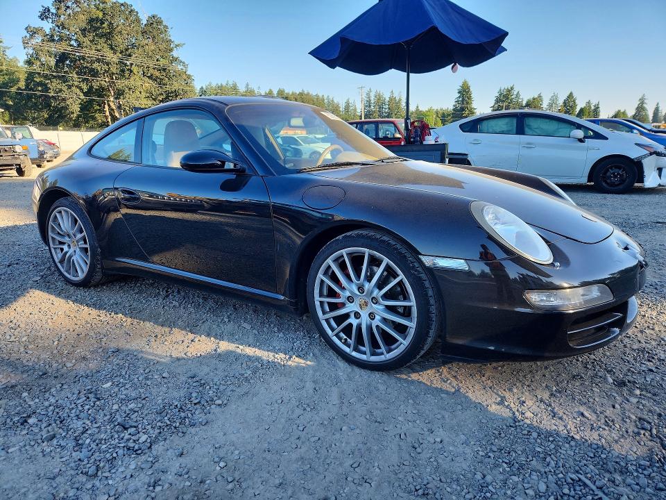 Photo 4 from auction – 2005 PORSCHE 911 NEW GENERATION with VIN WP0AA29985S717207