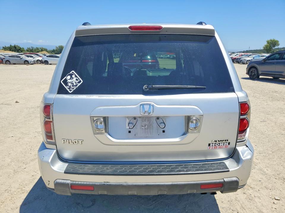 Photo 6 from auction – 2006 HONDA PILOT with VIN 2HKYF18586H532650