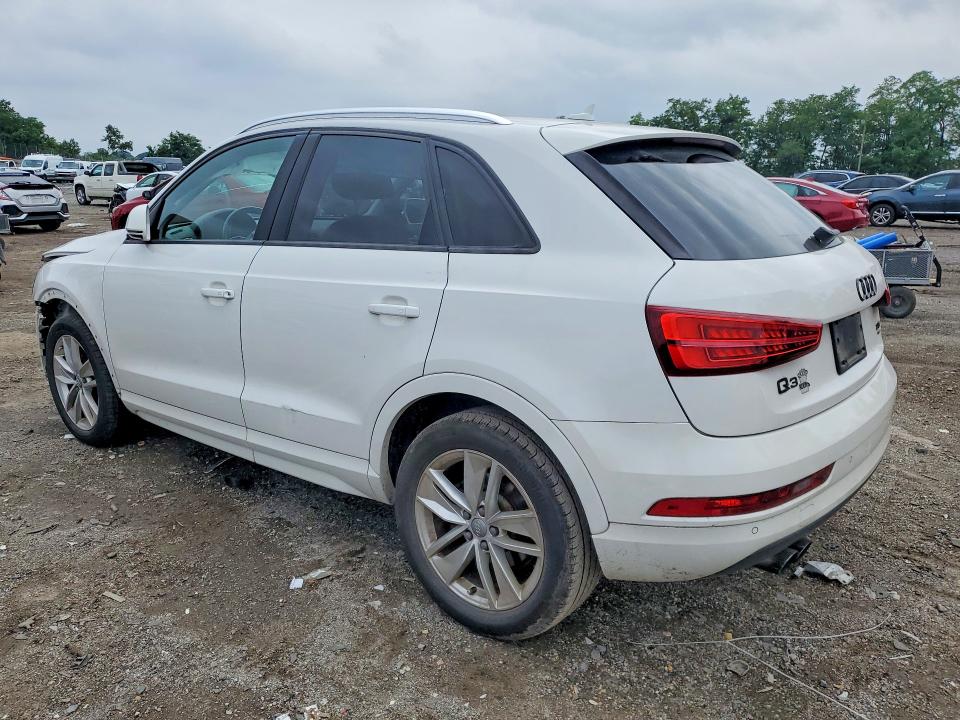 Фото 2 с аукциона – 2017 AUDI Q3 с VIN WA1ECCFS0HR015557