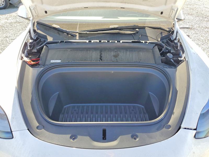 Photo 11 from auction – 2024 TESLA MODEL Y with VIN 7SAYGDED2RF088276