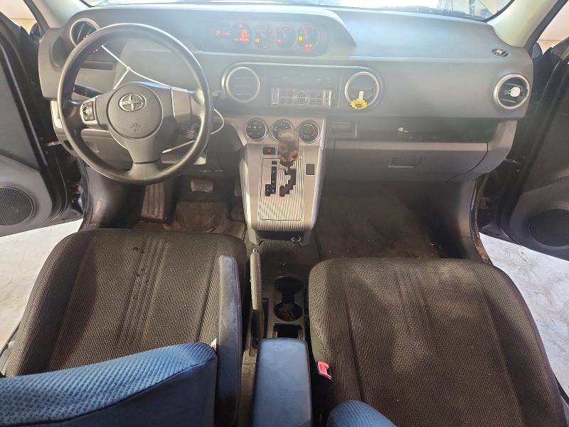 Photo 8 from auction – 2010 TOYOTA SCION with VIN JTLZE4FE6A1115110