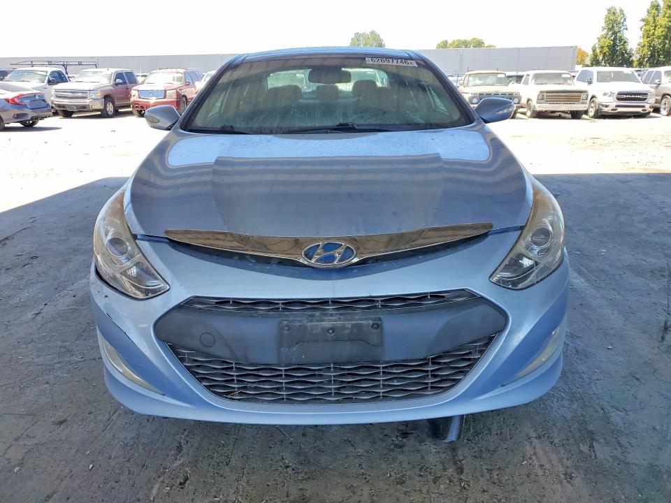 Foto 5 de la subasta – 2013 HYUNDAI SONATA con VIN KMHEC4A43DA071467