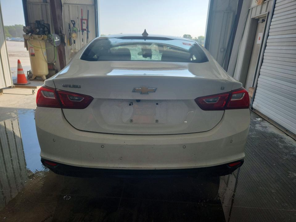 Photo 6 from auction – 2024 CHEVROLET MALIBU with VIN 1G1ZD5ST5RF151550