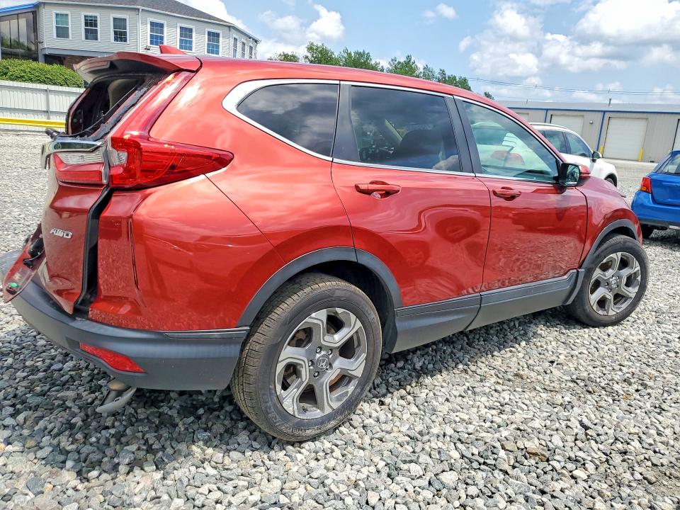 Photo 3 from auction – 2017 HONDA CR-V with VIN 2HKRW2H84HH622613
