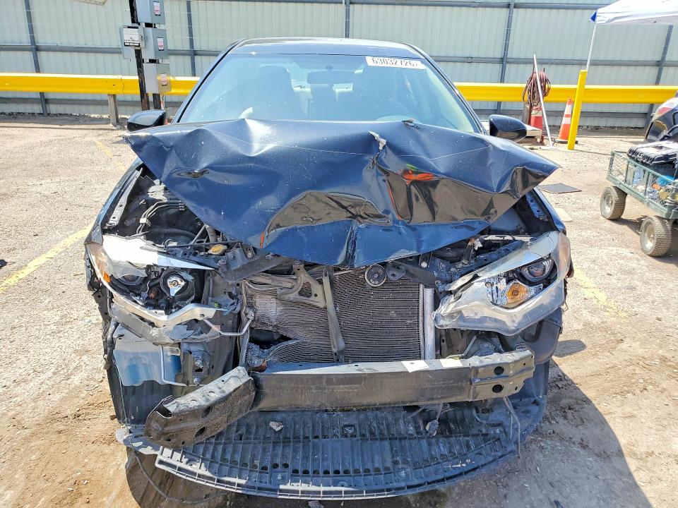 Photo 5 from auction – 2016 TOYOTA COROLLA with VIN 5YFBURHE9GP536110