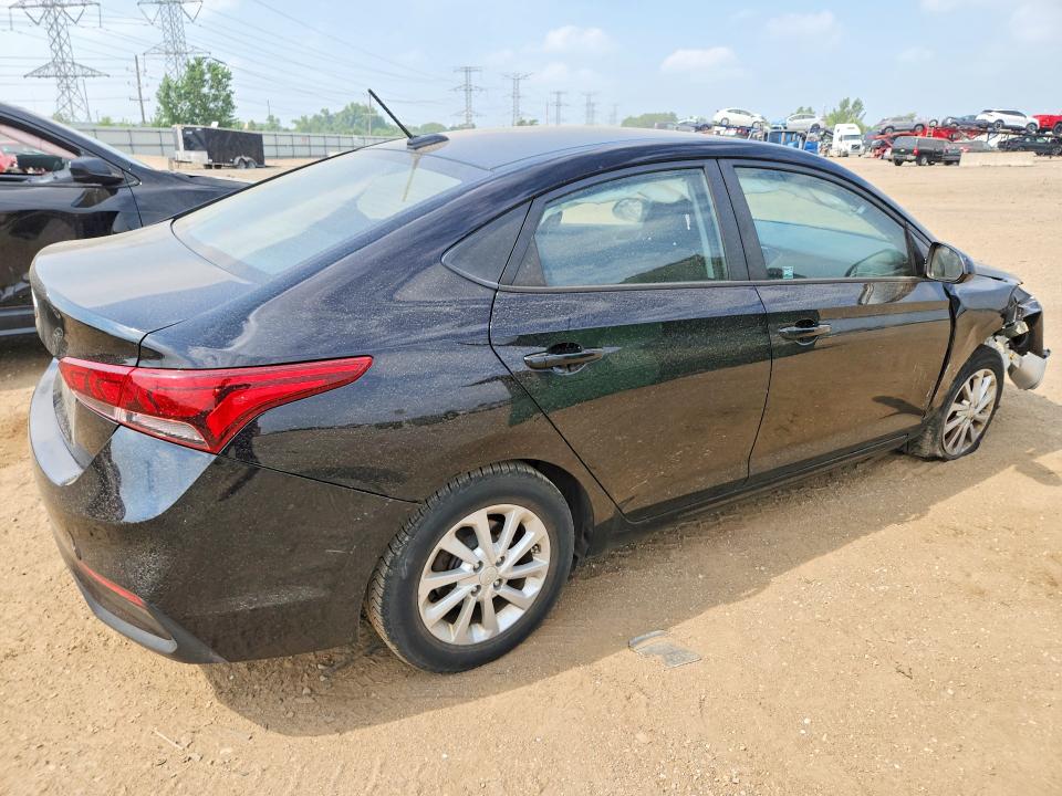 Photo 3 from auction – 2018 HYUNDAI ACCENT with VIN 3KPC24A38JE016933