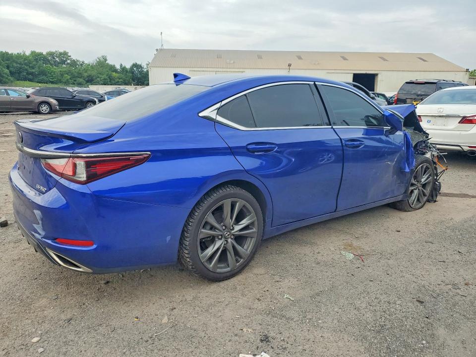 Photo 3 from auction – 2019 LEXUS ES with VIN 58ABZ1B14KU047574