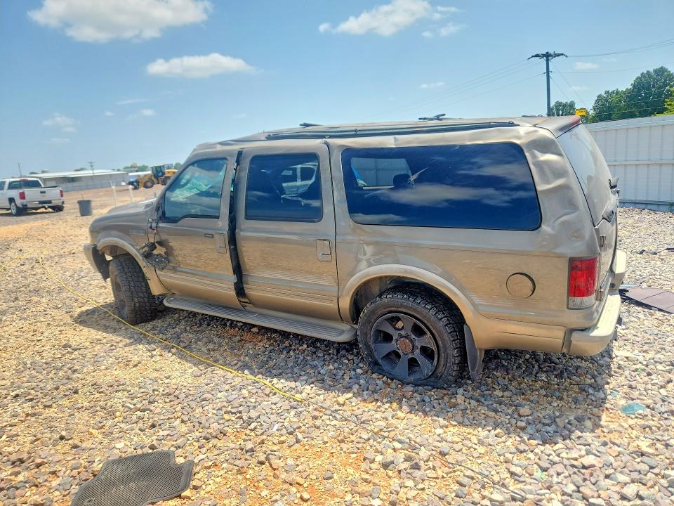 Photo 2 from auction – 2003 FORD EXCURSION with VIN 1FMSU45F83EA42517