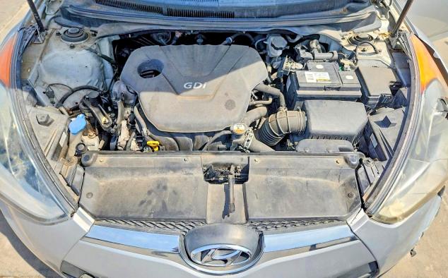 Photo 11 from auction – 2015 HYUNDAI VELOSTER with VIN KMHTC6AD0FU241921
