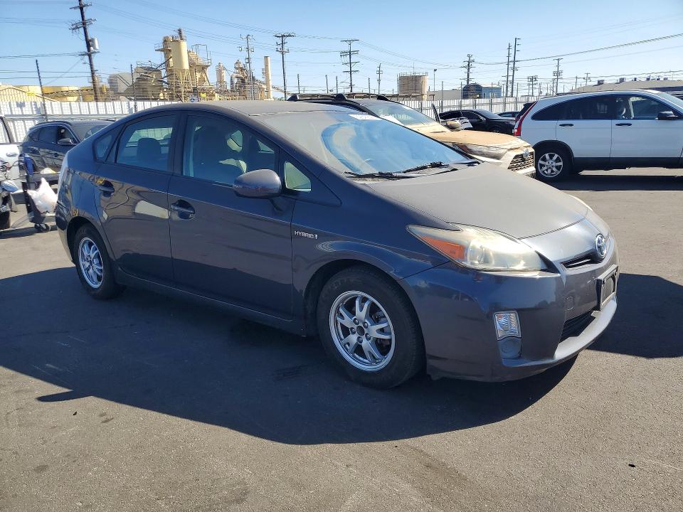 Photo 4 from auction – 2010 TOYOTA PRIUS with VIN JTDKN3DU3A0236264
