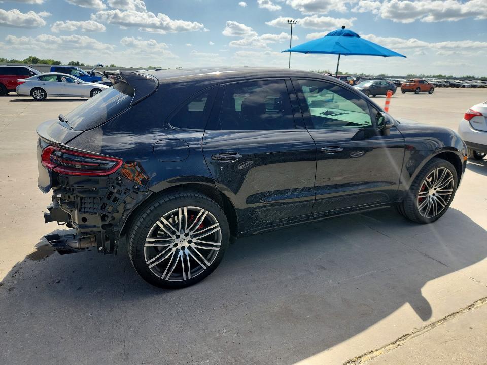 Photo 3 from auction – 2015 PORSCHE MACAN with VIN WP1AF2A57FLB96176