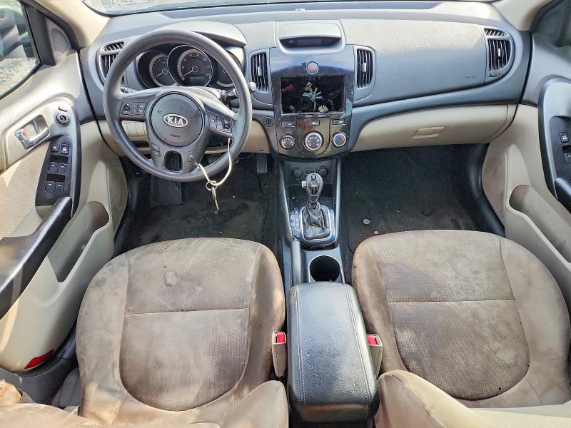 Photo 8 from auction – 2013 KIA FORTE EX with VIN KNAFU4A28D5683884