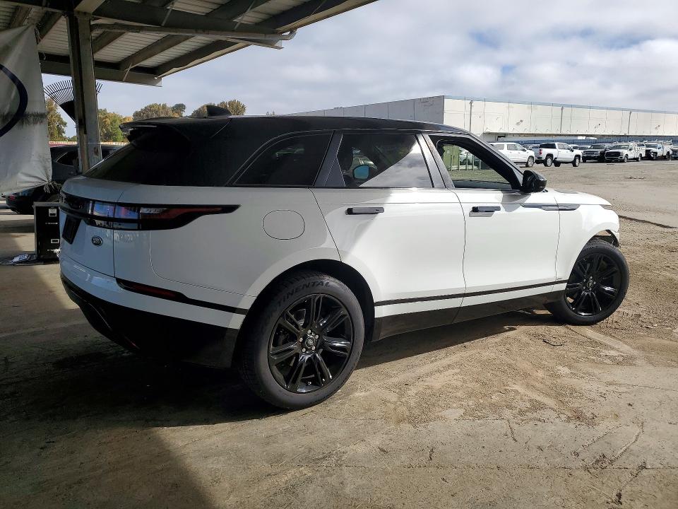 Photo 3 from auction – 2020 LAND ROVER RANGE ROVER VELAR with VIN SALYK2EX2LA293826