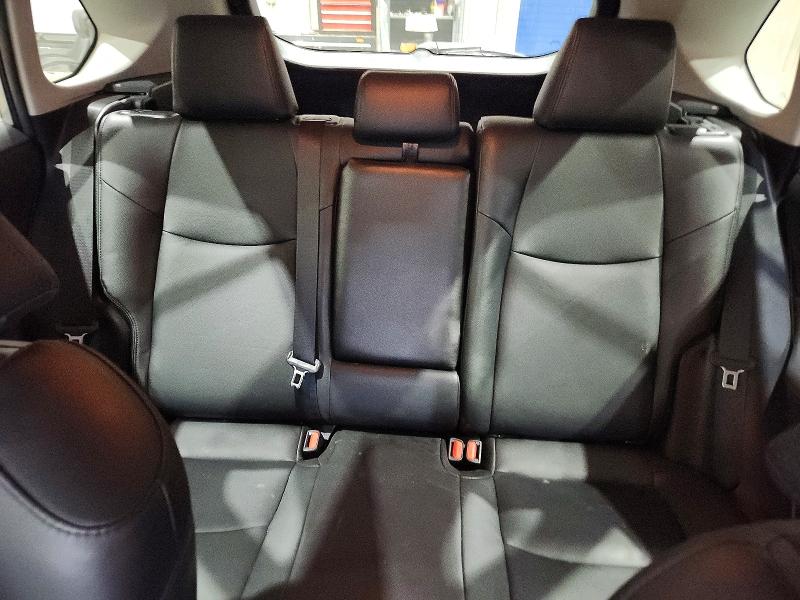 Photo 10 from auction – 2020 TOYOTA RAV4 with VIN 2T3F1RFV8LC105739