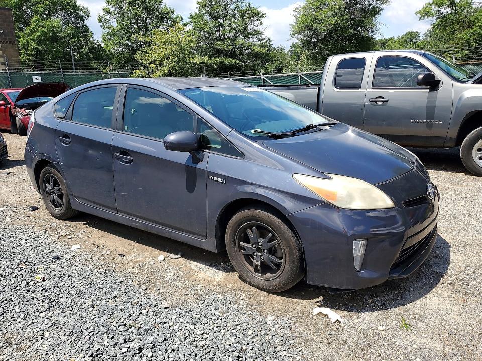 Photo 4 from auction – 2013 TOYOTA PRIUS with VIN JTDKN3DU4D5579141