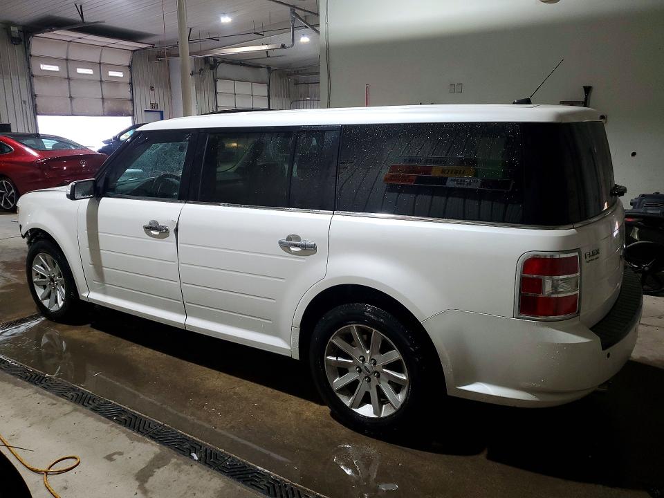 Photo 2 from auction – 2011 FORD FLEX with VIN 2FMGK5CC8BBD34687