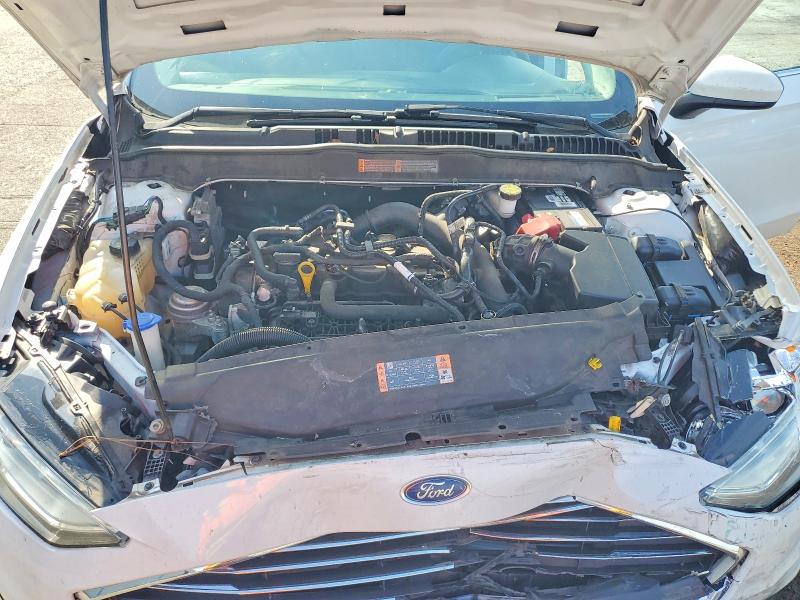 Photo 11 from auction – 2019 FORD FUSION with VIN 3FA6P0HD7KR186092