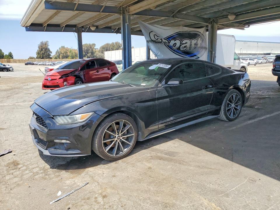 FORD MUSTANG 2015 z numerem VIN 1FA6P8TH3F5335762 - Zdjęcie z aukcji