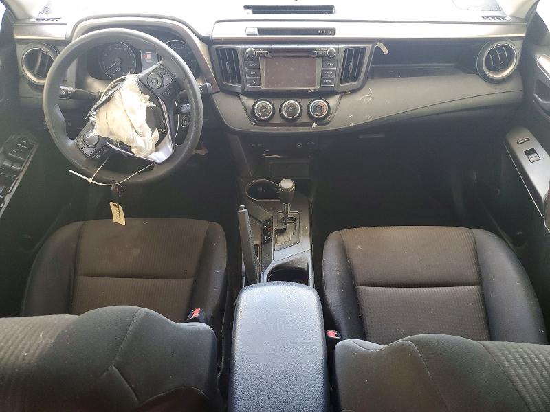 Photo 8 from auction – 2018 TOYOTA RAV4 with VIN JTMZFREV2JJ726856