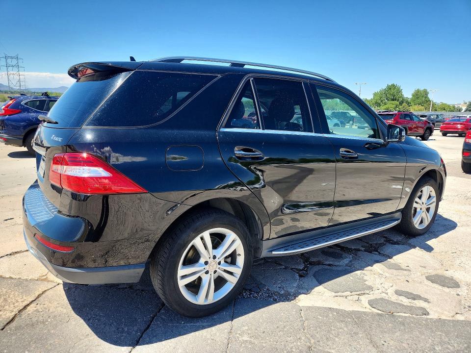 Photo 3 from auction – 2012 MERCEDES-BENZ ML with VIN 4JGDA5HB7CA061454