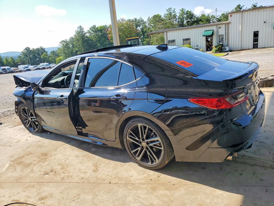 Photo 2 from auction – 2025 TOYOTA CAMRY with VIN 4T1DAACK4SU156437