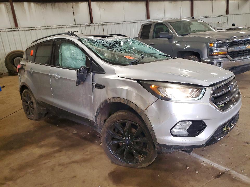 Zdjęcie 4 z aukcji – 2017 FORD ESCAPE z VIN 1FMCU0GD3HUA12458
