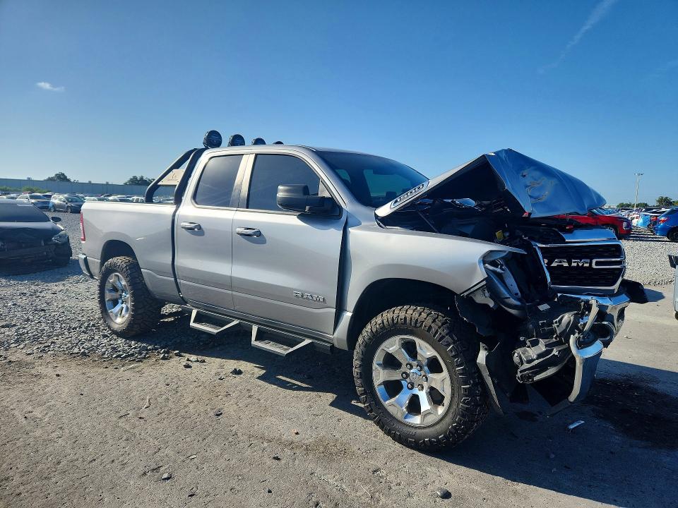 Photo 4 from auction – 2022 RAM 1500 with VIN 1C6RREBT1NN274357