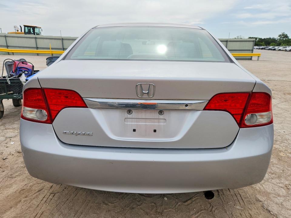 Photo 6 from auction – 2010 HONDA CIVIC with VIN 19XFA1F51AE086122