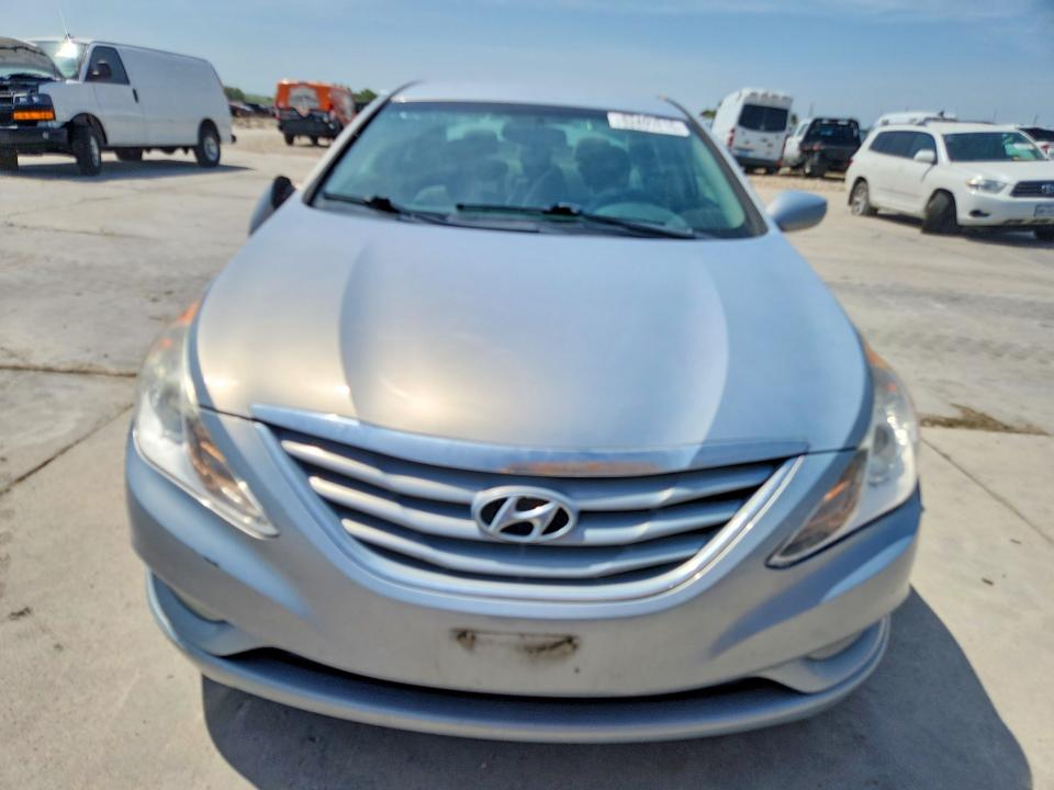 Photo 5 from auction – 2013 HYUNDAI SONATA with VIN 5NPEB4AC5DH586235