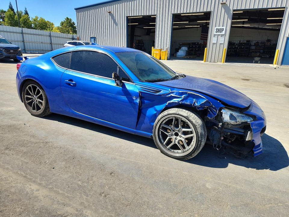 Photo 4 from auction – 2017 SUBARU BRZ with VIN JF1ZCAB10H9600556