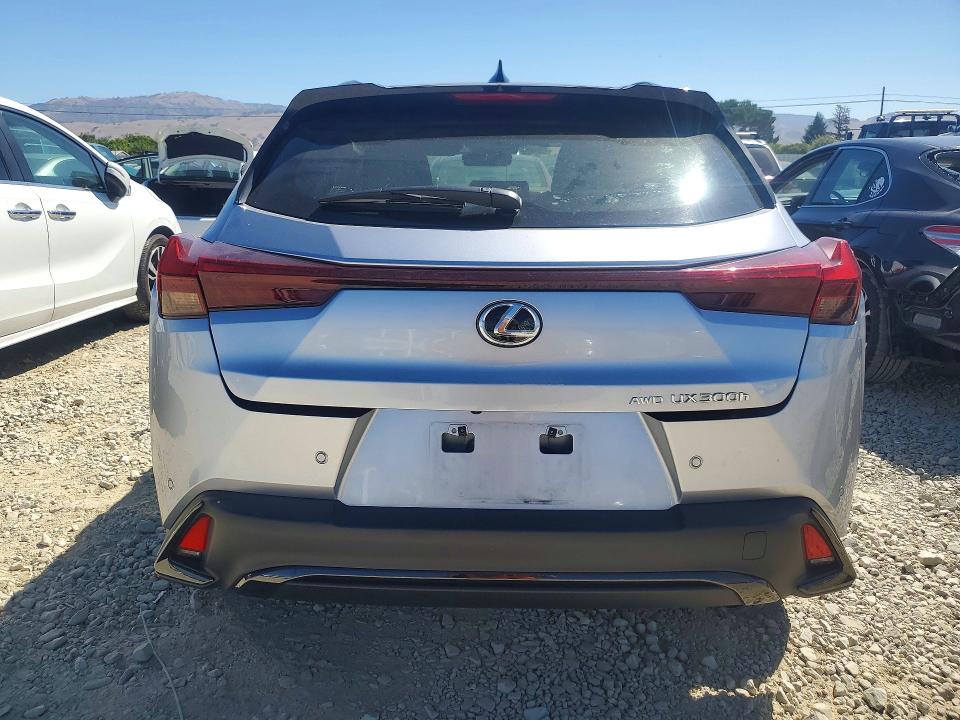 Photo 6 from auction – 2025 LEXUS UX 300H with VIN JTHUCJDH4S2009546
