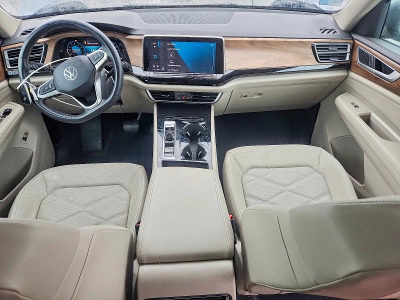 Photo 8 from auction – 2024 VOLKSWAGEN ATLAS with VIN 1V2HR2CA2RC526245