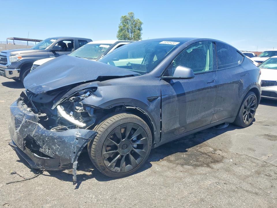 TESLA MODEL Y 2021 with VIN 5YJYGDEE1MF143802 - Photo from auction
