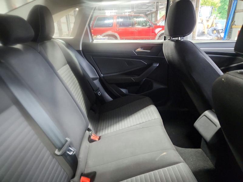 Photo 10 from auction – 2024 VOLKSWAGEN JETTA with VIN 3VW5M7BU3RM023332