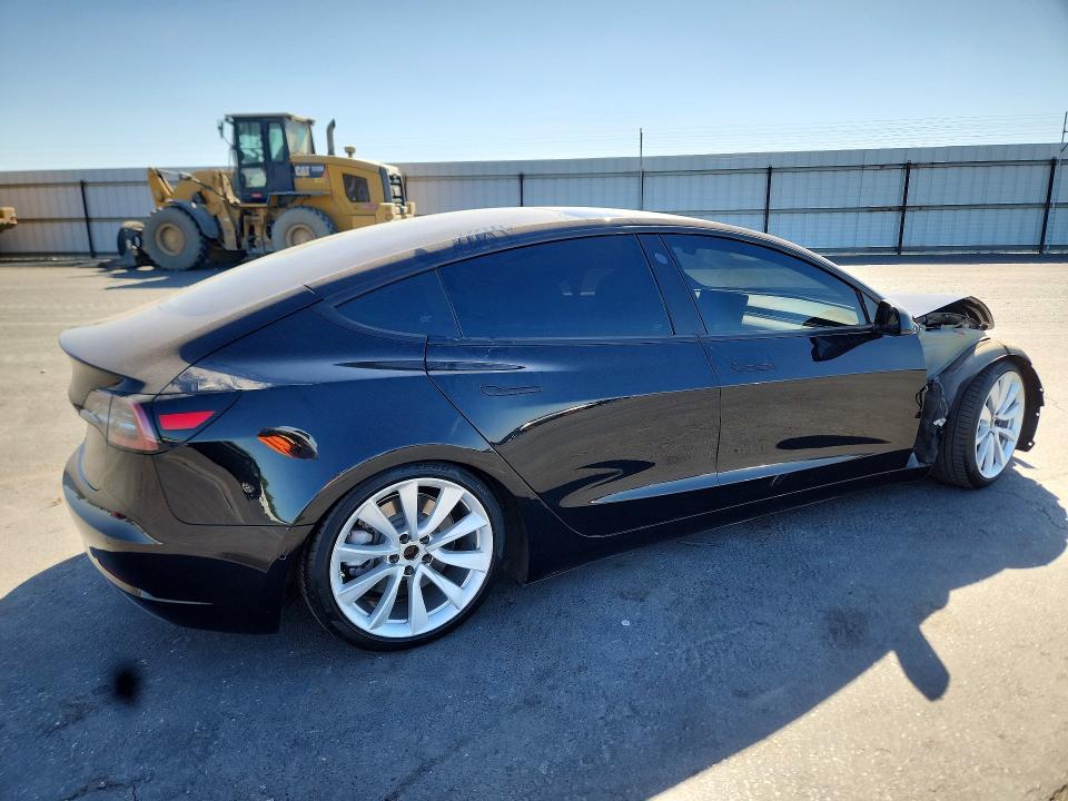 Photo 3 from auction – 2018 TESLA MODEL 3 with VIN 5YJ3E1EA6JF071129