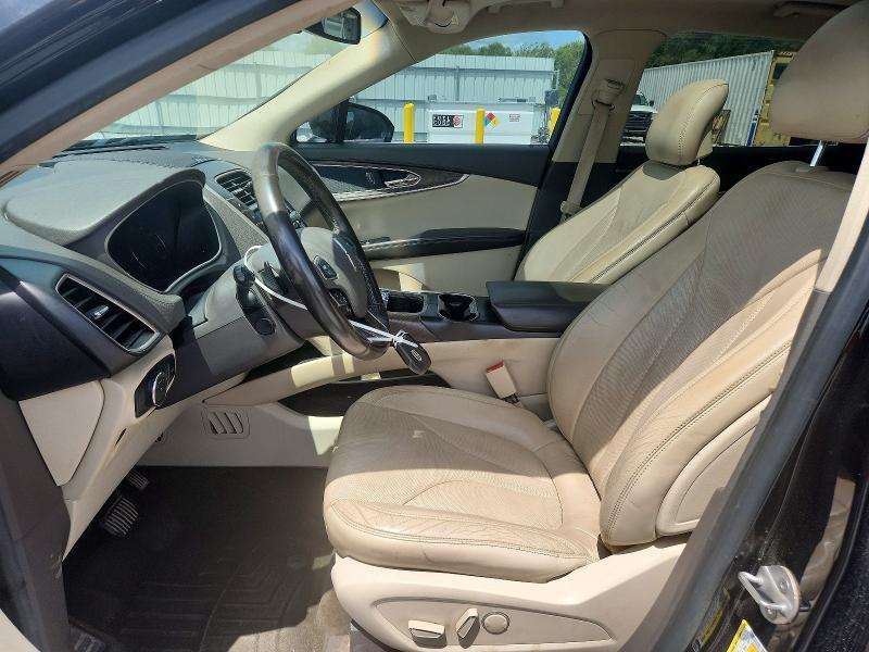 Photo 7 from auction – 2016 LINCOLN MKX with VIN 2LMTJ6LR3GBL84596