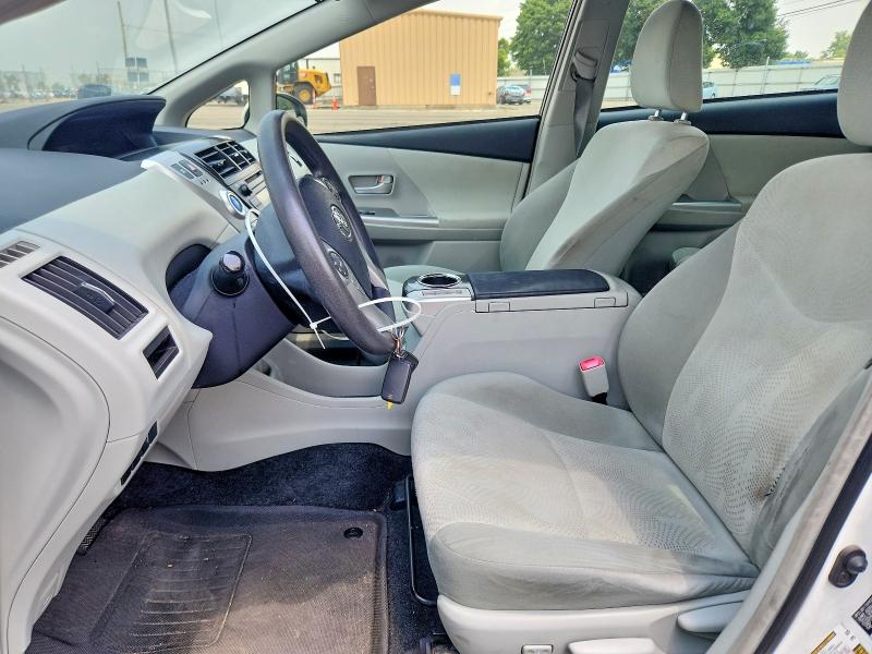Photo 7 from auction – 2012 TOYOTA PRIUS V with VIN JTDZN3EU4C3111157