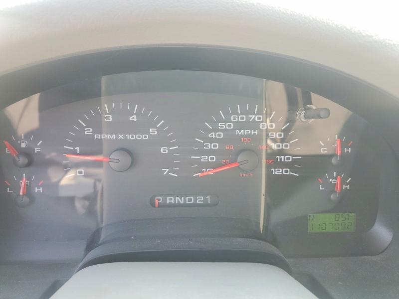 Photo 9 from auction – 2004 FORD F-150 with VIN 1FTRF12WX4NA47512